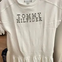 [S] TOMMY HILFIGER KIDS TOMMY STRIPE LOGO T-SHIRT DRESS,WHITE, 71J4244-100 (STH692) FINAL PRICE