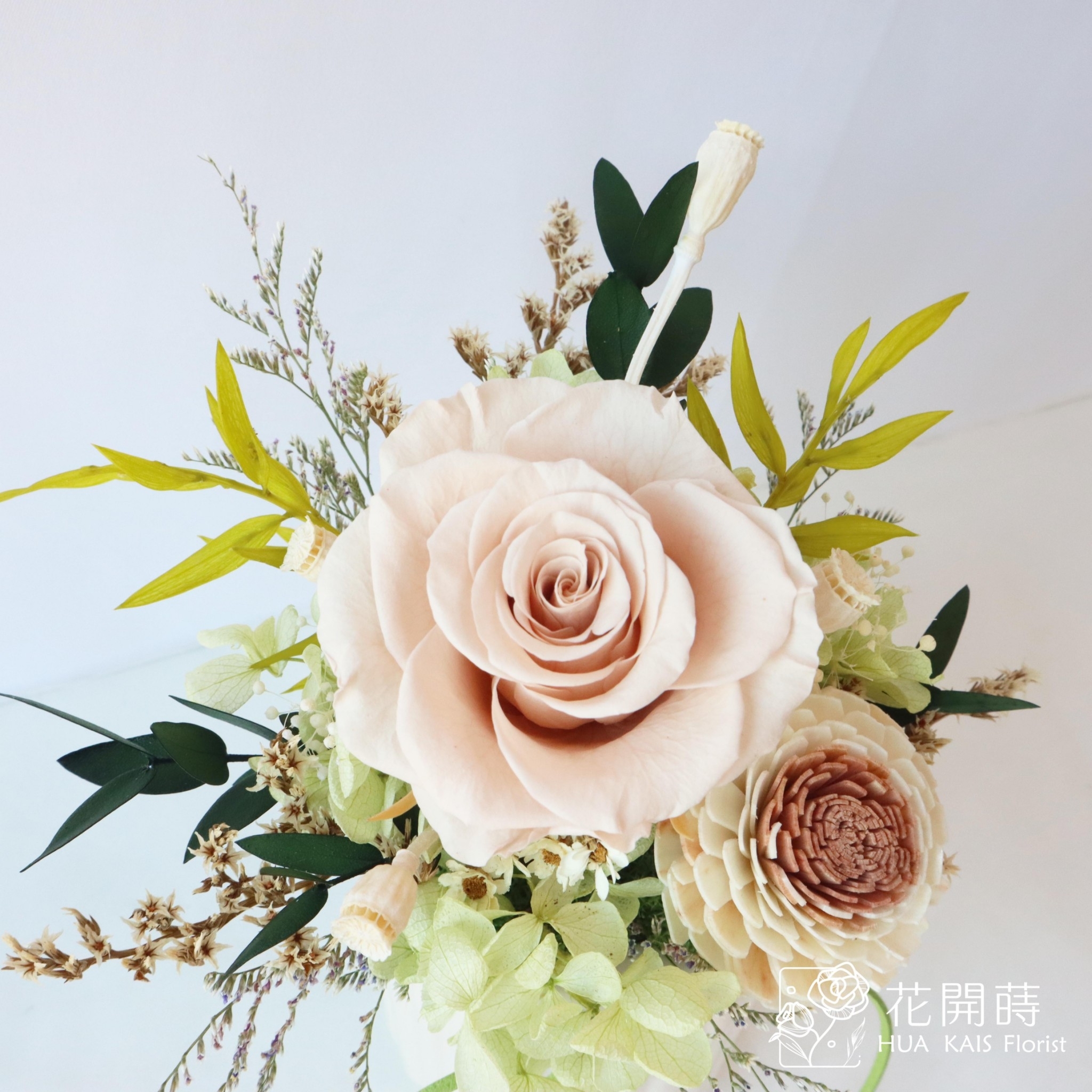 永生玫瑰小桌花|奶綠牛奶瓶|開幕小盆栽|生日禮物|辦公桌小盆花