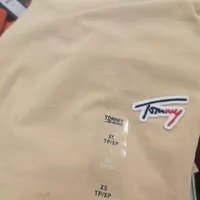 [S] TOMMY HILFIGER SMALL LOGO PATCH T-SHIRT [FINAL SALE],BEIGE, 78JA897-230 (STH705)