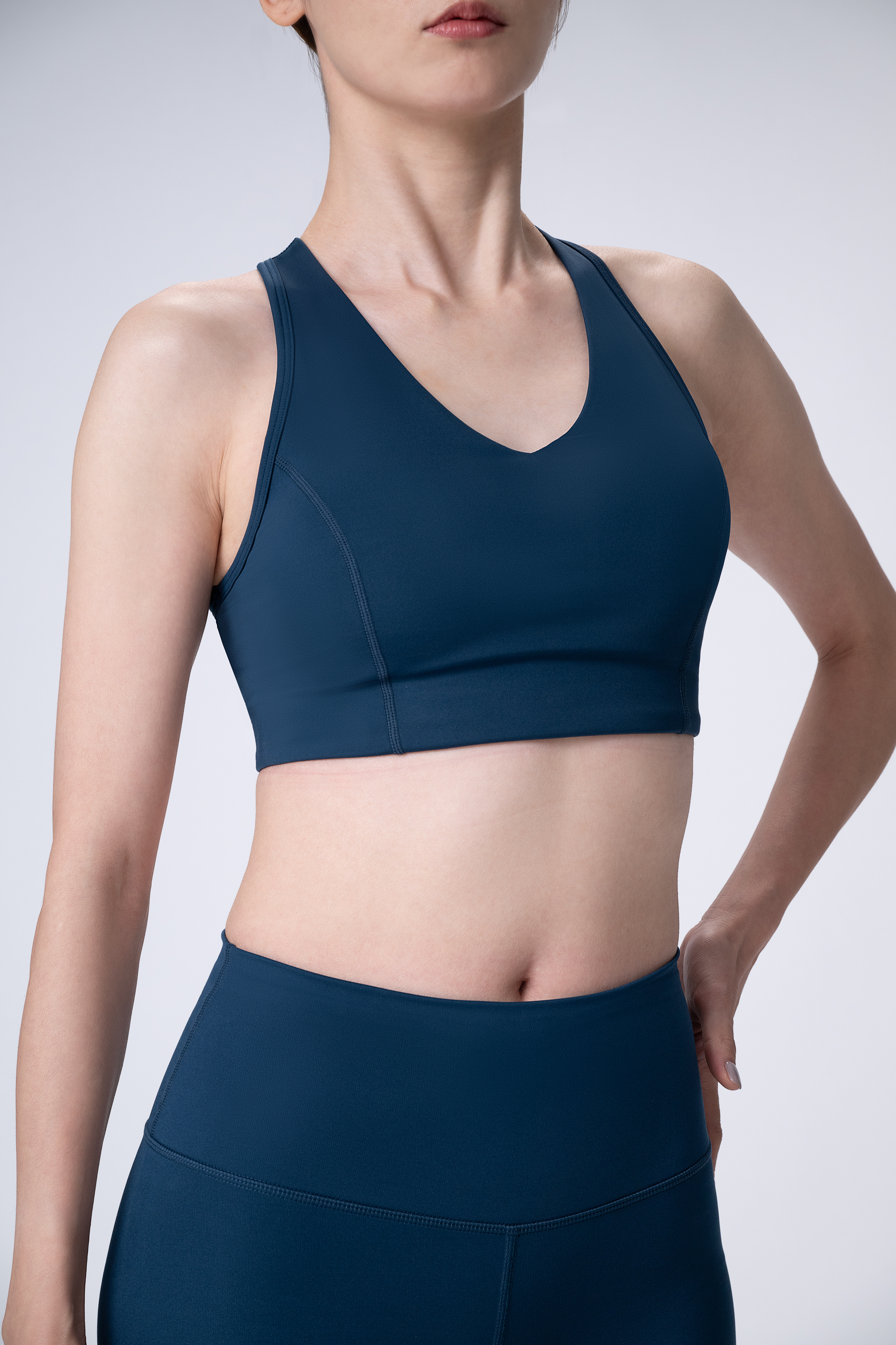 中強度美背運動內衣 墨藍色