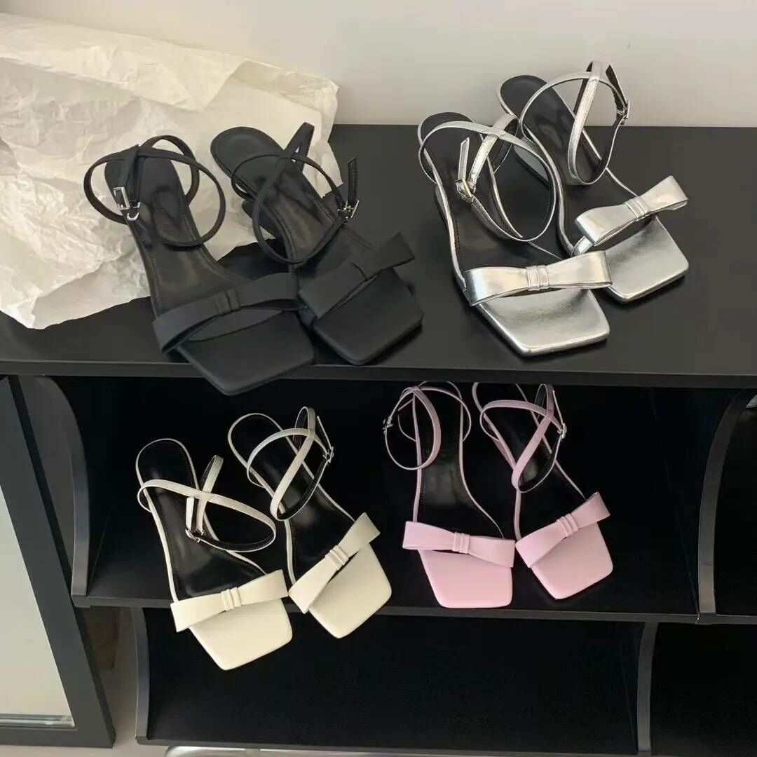 復古蝴蝶結方頭低跟涼鞋