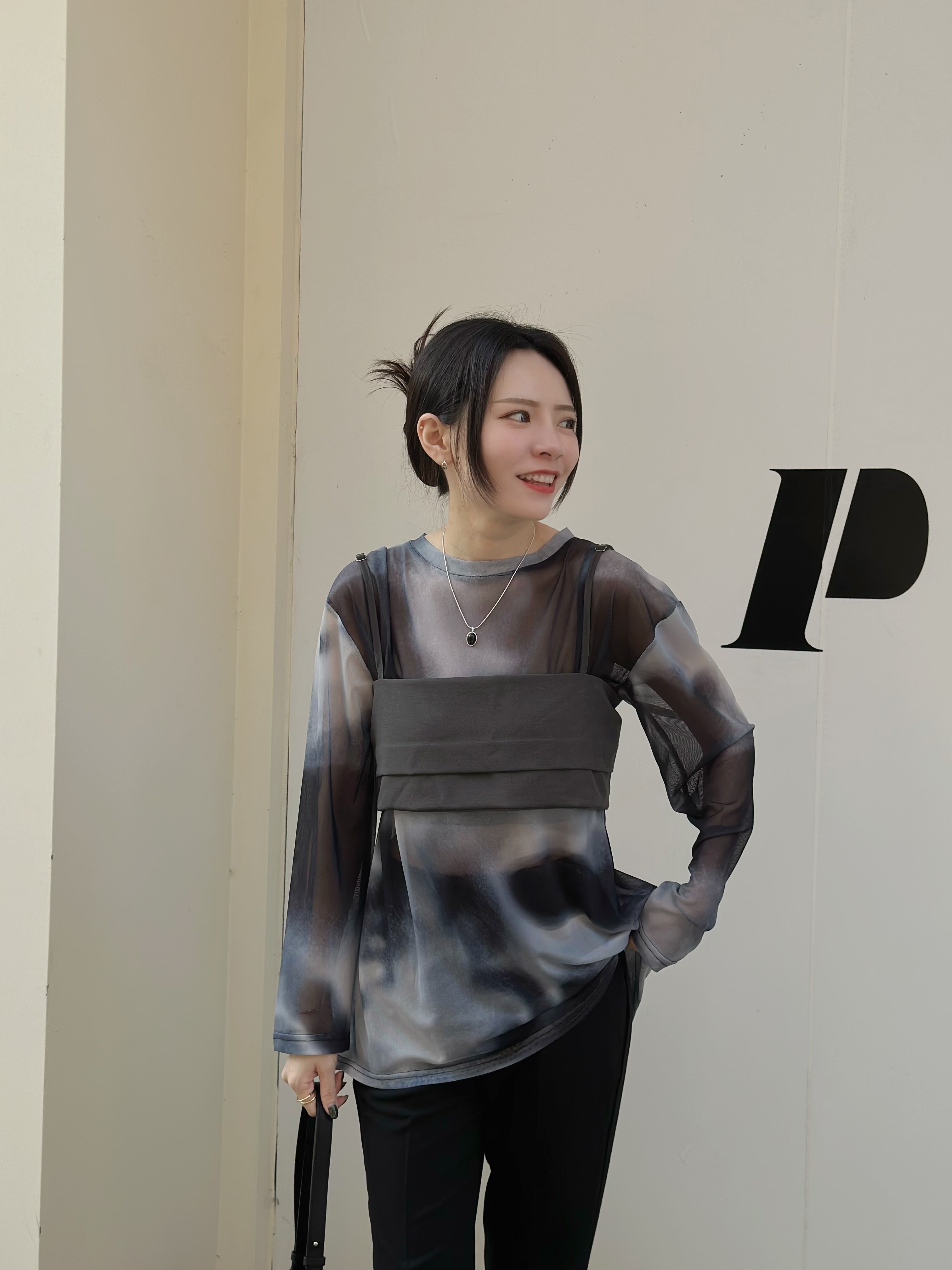 🔥小資現貨🔥｜超薄涼暈染透膚上衣(2colors)