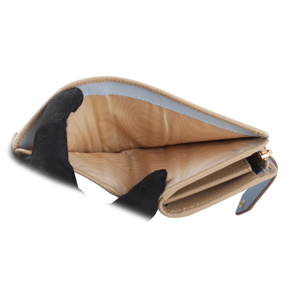 【PRADA】三角牌Logo 拼色防刮皮革拉鍊釦式厚款零錢短夾(天藍/奶茶色) 1ML018 2DYG F0TYG