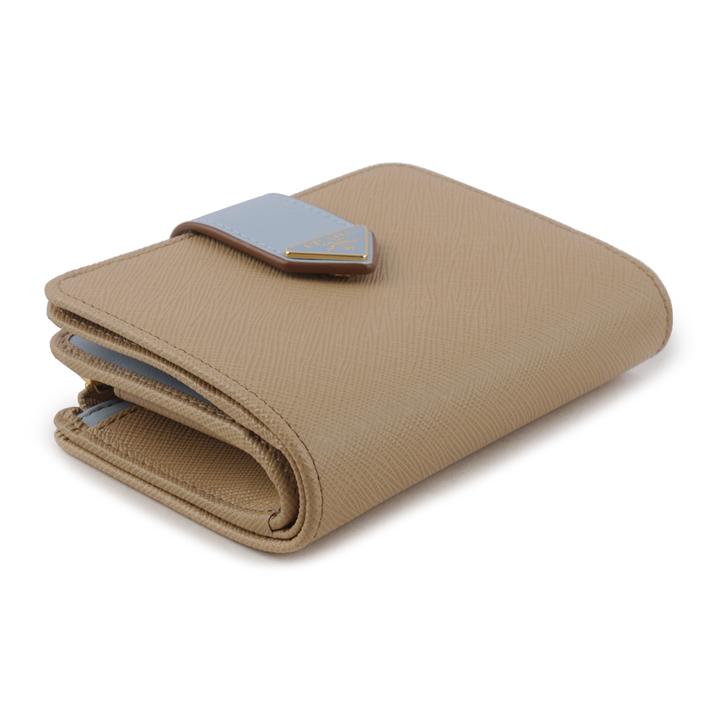 【PRADA】三角牌Logo 拼色防刮皮革拉鍊釦式厚款零錢短夾(天藍/奶茶色) 1ML018 2DYG F0TYG