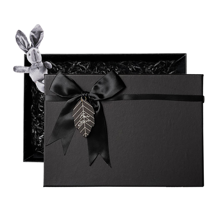 PO: 丹麥PO禮物盒-大緞帶(黑)(內含拉斐草、布兔)