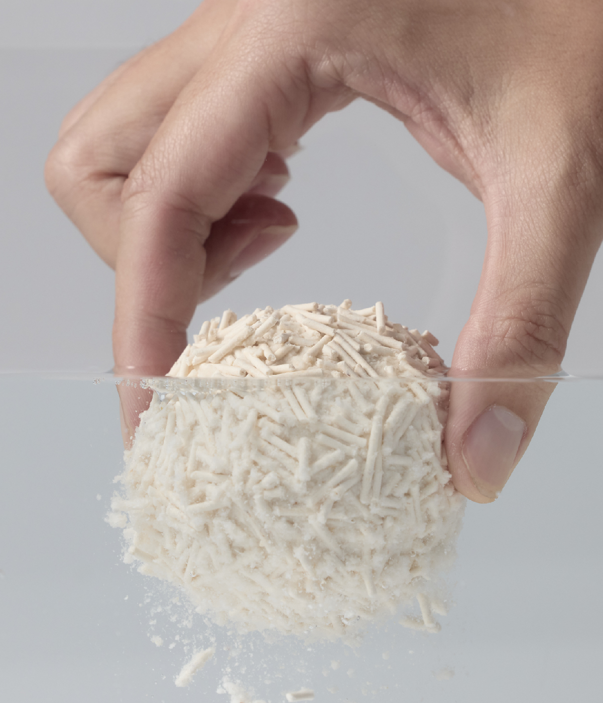 3秒急速水解,環境友善可沖馬桶