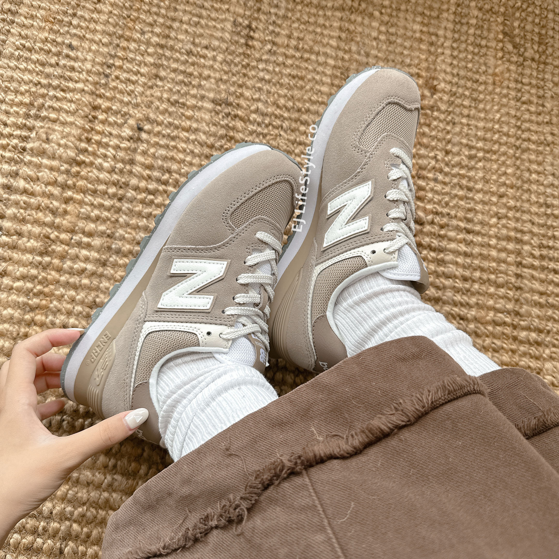 NEW BALANCE 574 NB574 燕麥灰棕 麂皮 U574ESF 男女鞋 / 調貨