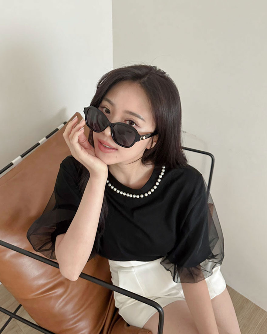 LINA LINA高貴餘韻網紗手袖珍珠滾邊上衣-夜幕黑