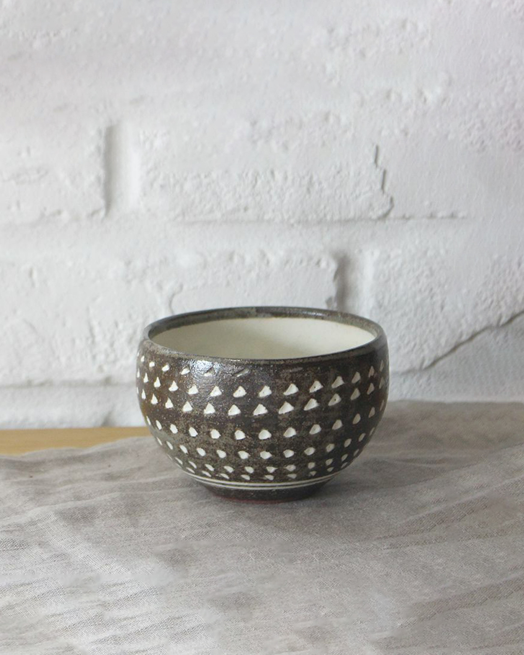 六魯 圓小鉢 丸雕｜Blut's