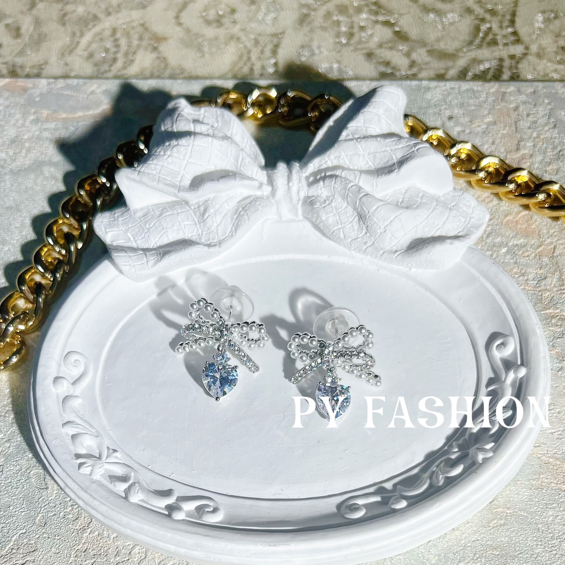 PYA0707 BLING BLING PEARL BOWTIE HEART SAPE EAR RING