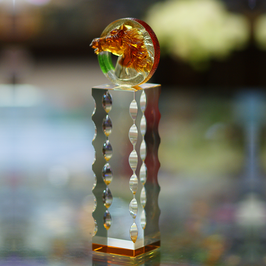 琉璃水晶獎座推薦｜馬到成功 開業升遷送禮首選