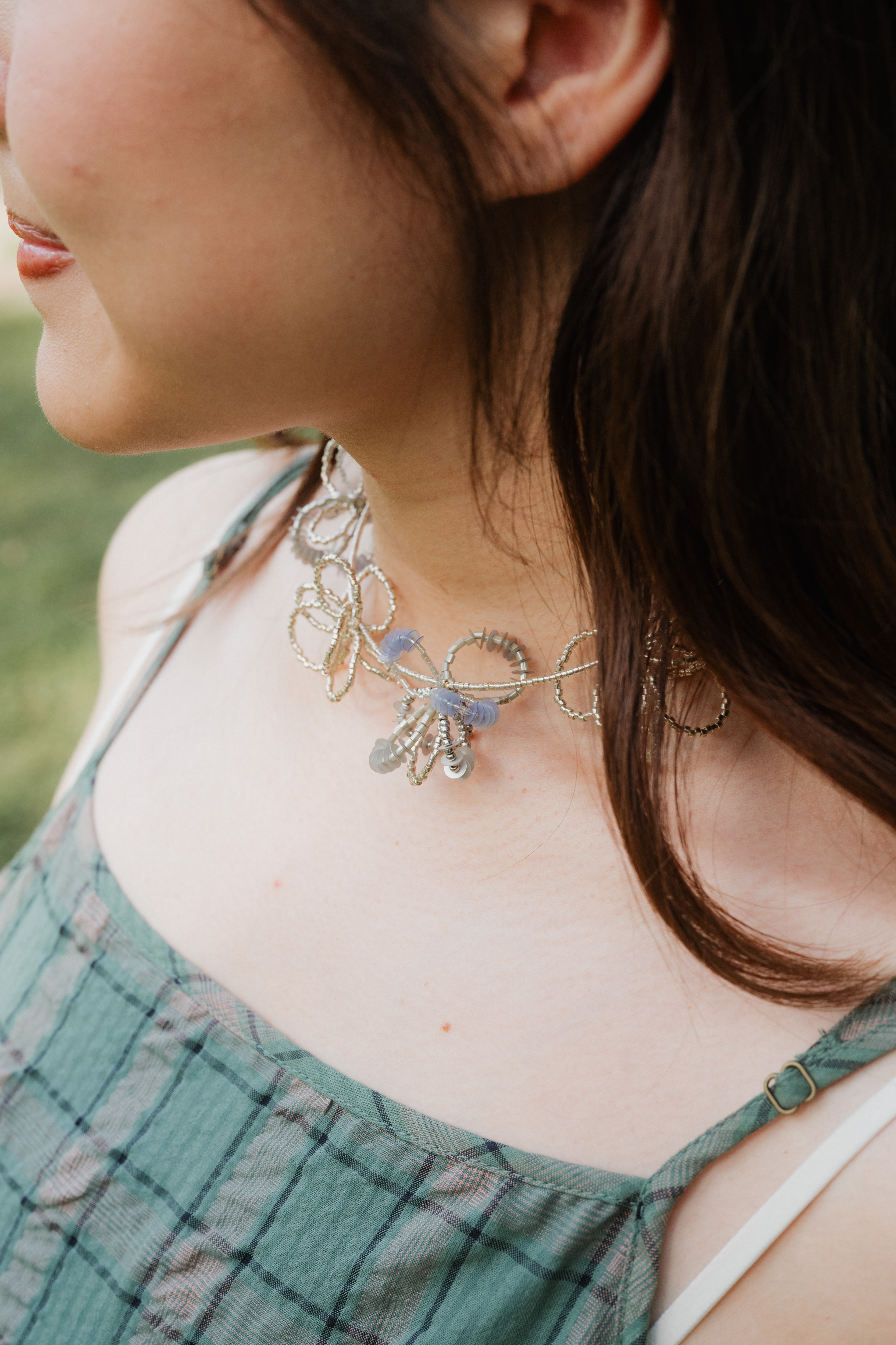 頸上星團的邀請函 - 銀