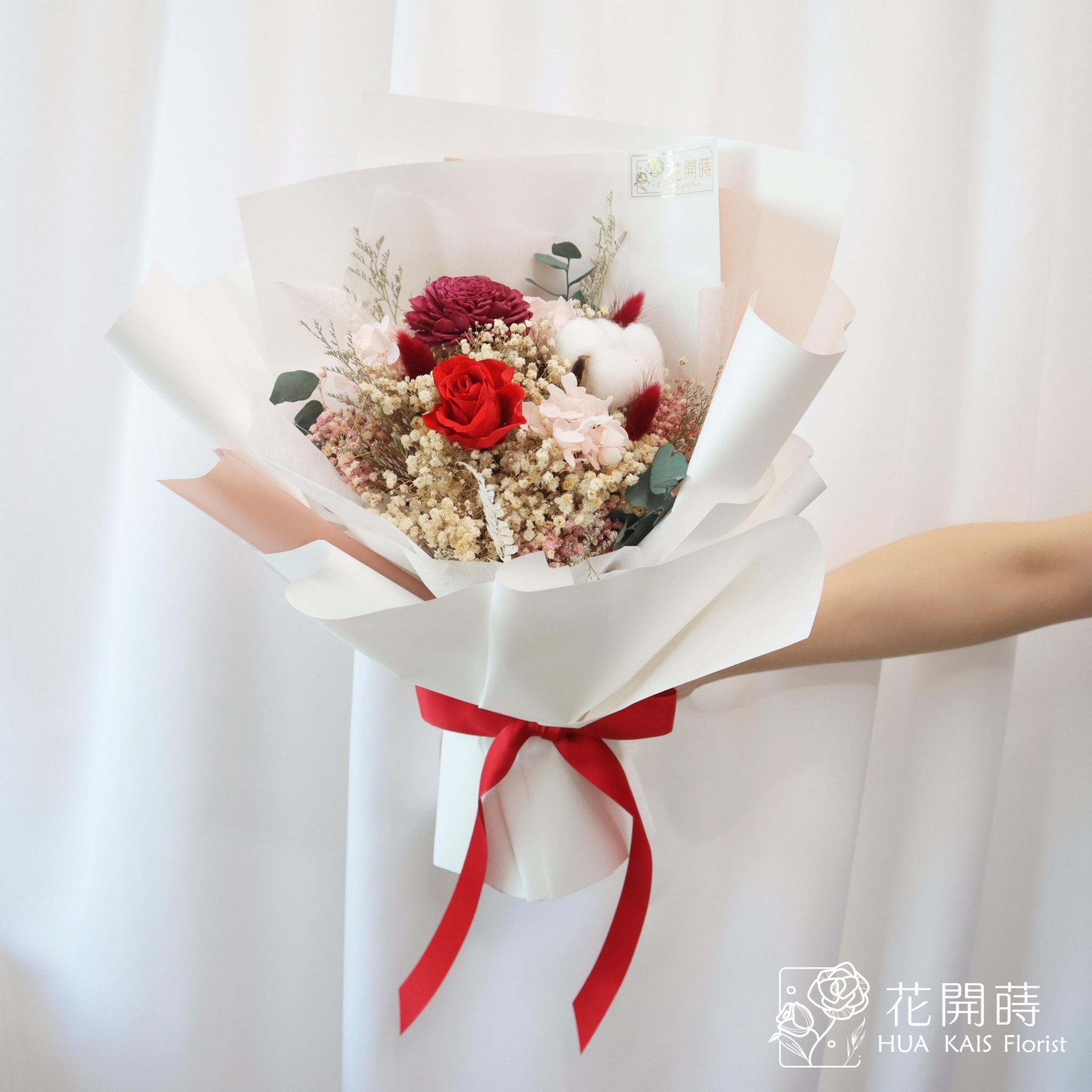 永生花束|紅色精靈(M)|告白花束|求婚花束|情人節花束|紀念日花束|永生花|畢業花束|儀式感|紀念日