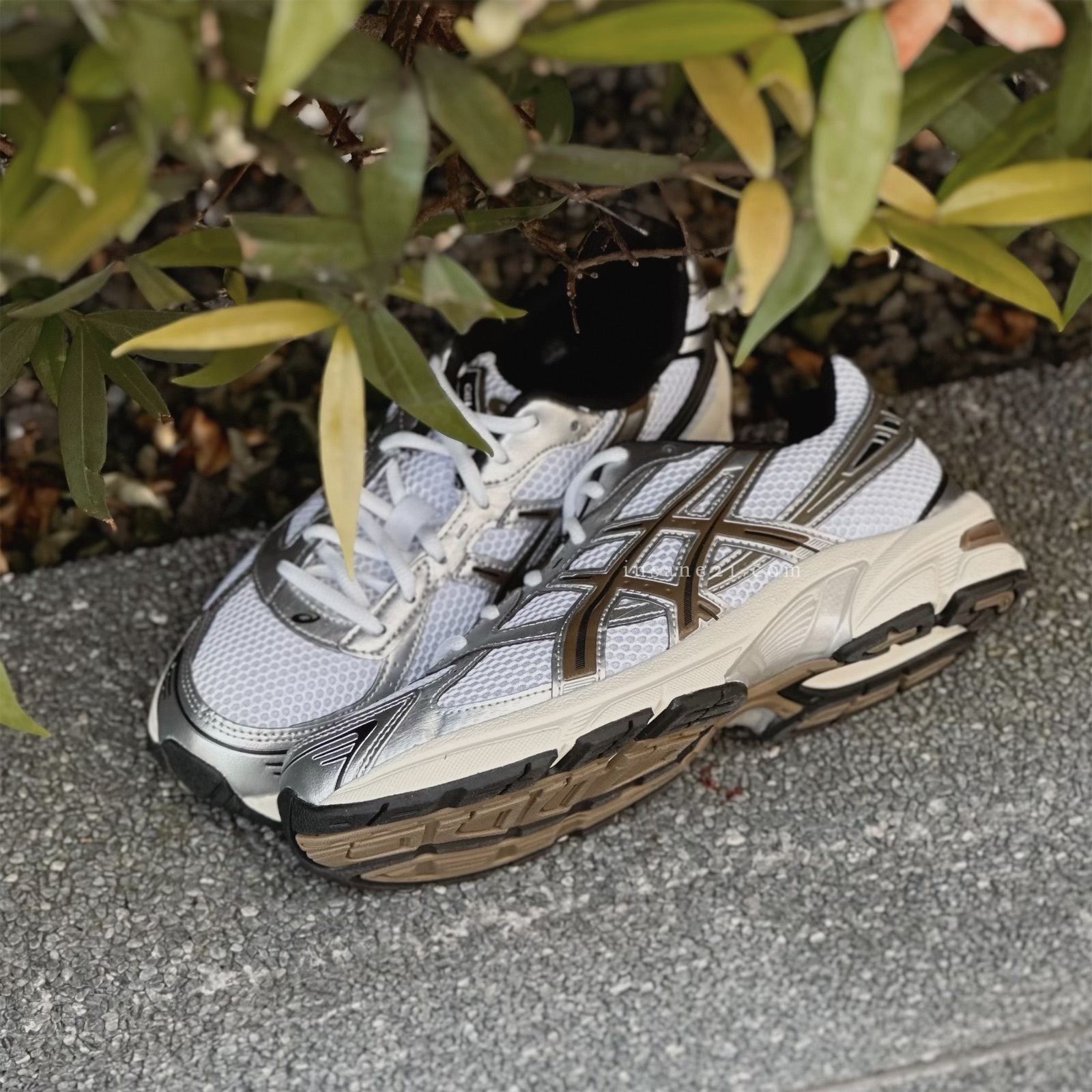 ASICS GEL-1130 亞瑟士 銀棕色 焦糖咖啡底 復古 休閒 運動 中性 1201A256-113