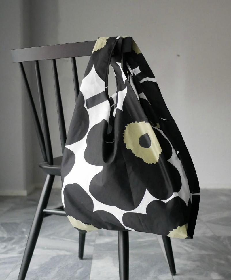 代購現貨 ｜ Marimekko Smartbag 環保袋 | 黑色 Pieni Unikko