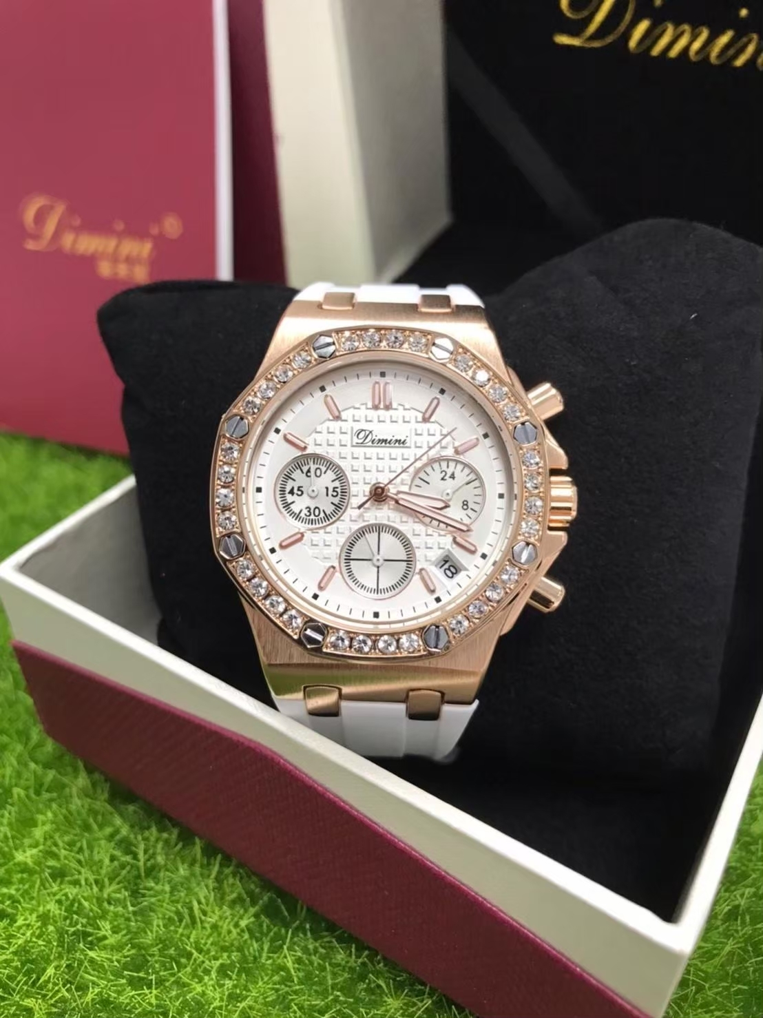 【Dimini 蒂米妮】真三眼帶日期 晶鑽錶圈 玫瑰金框 親膚矽膠腕錶