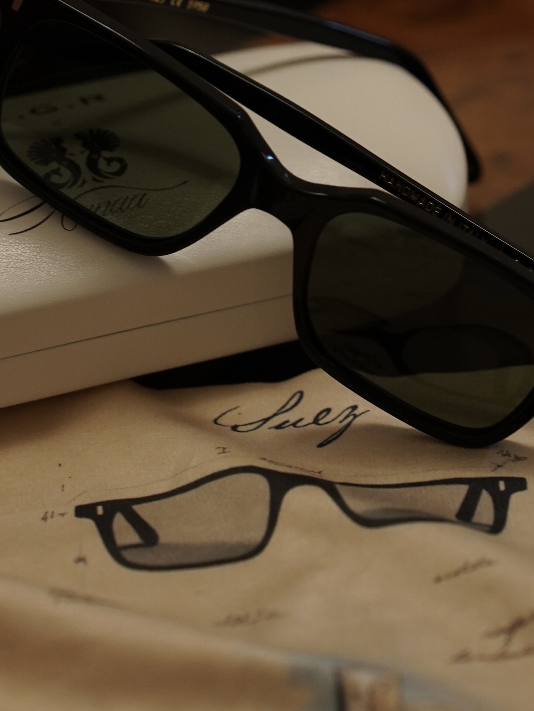 HANAA x L.G.R 意大利純手工製太陽眼鏡 Black 01 Green G15