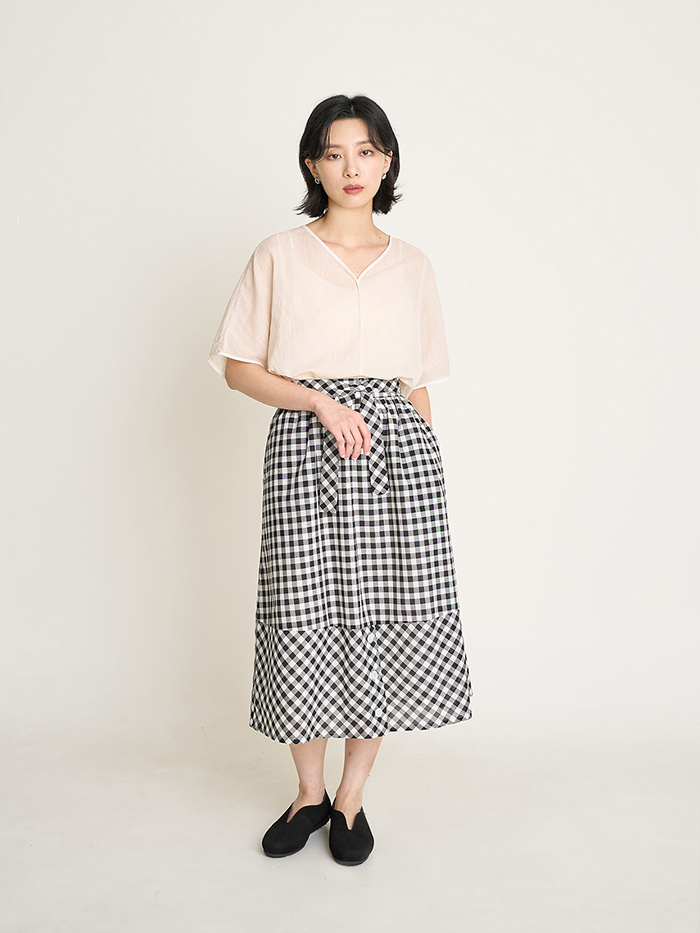 小格綁帶拼接裙-黑白格