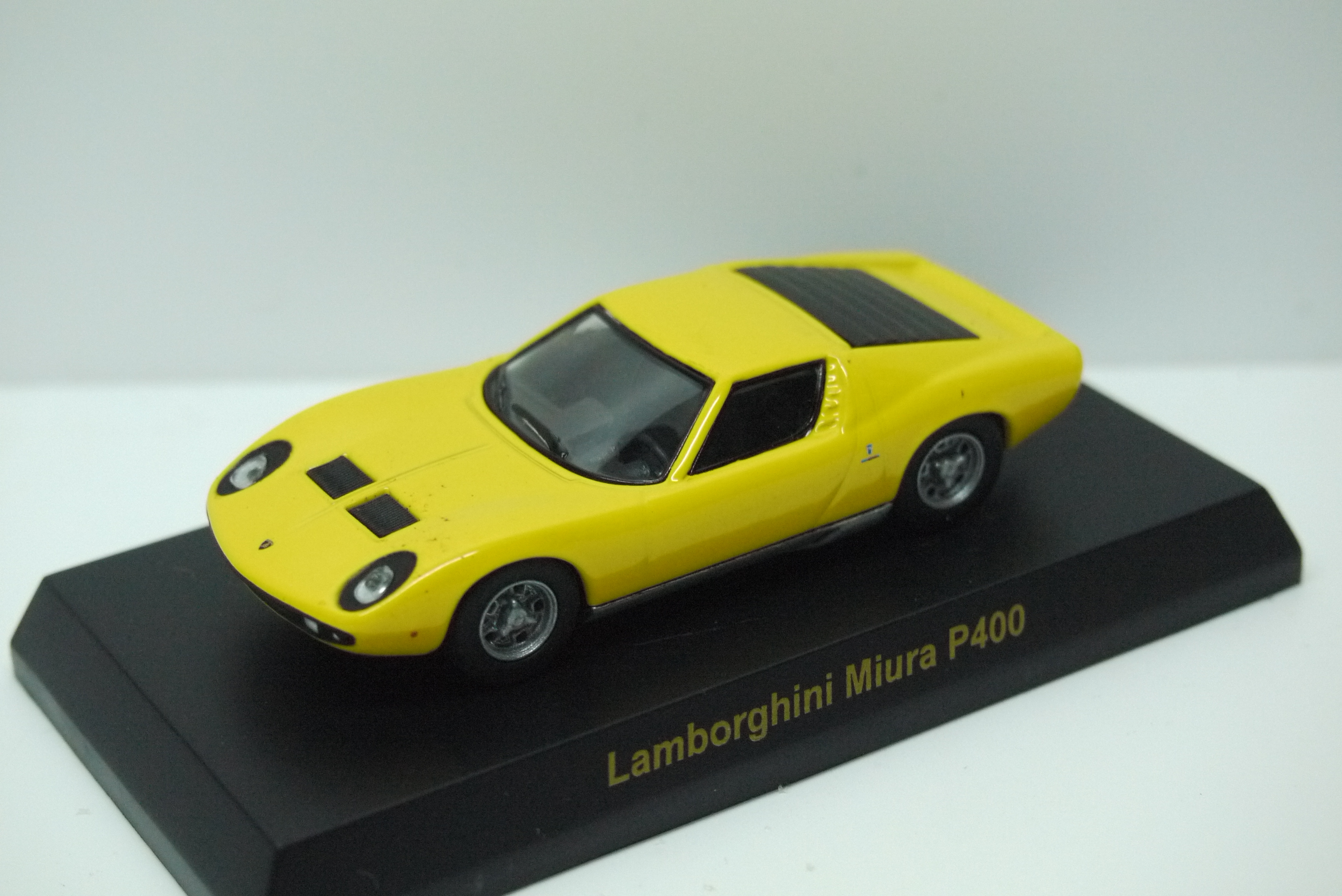 Kyosho Lamborghini Miura P400 Yellow