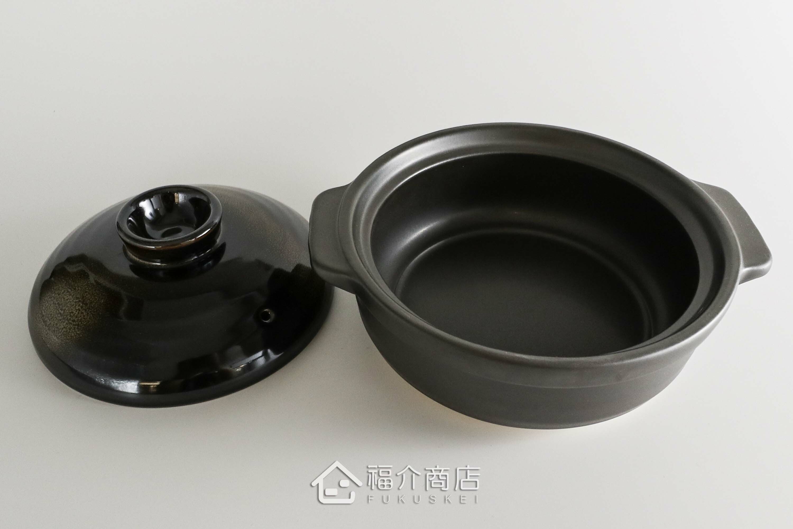 煮火鍋的日本陶鍋