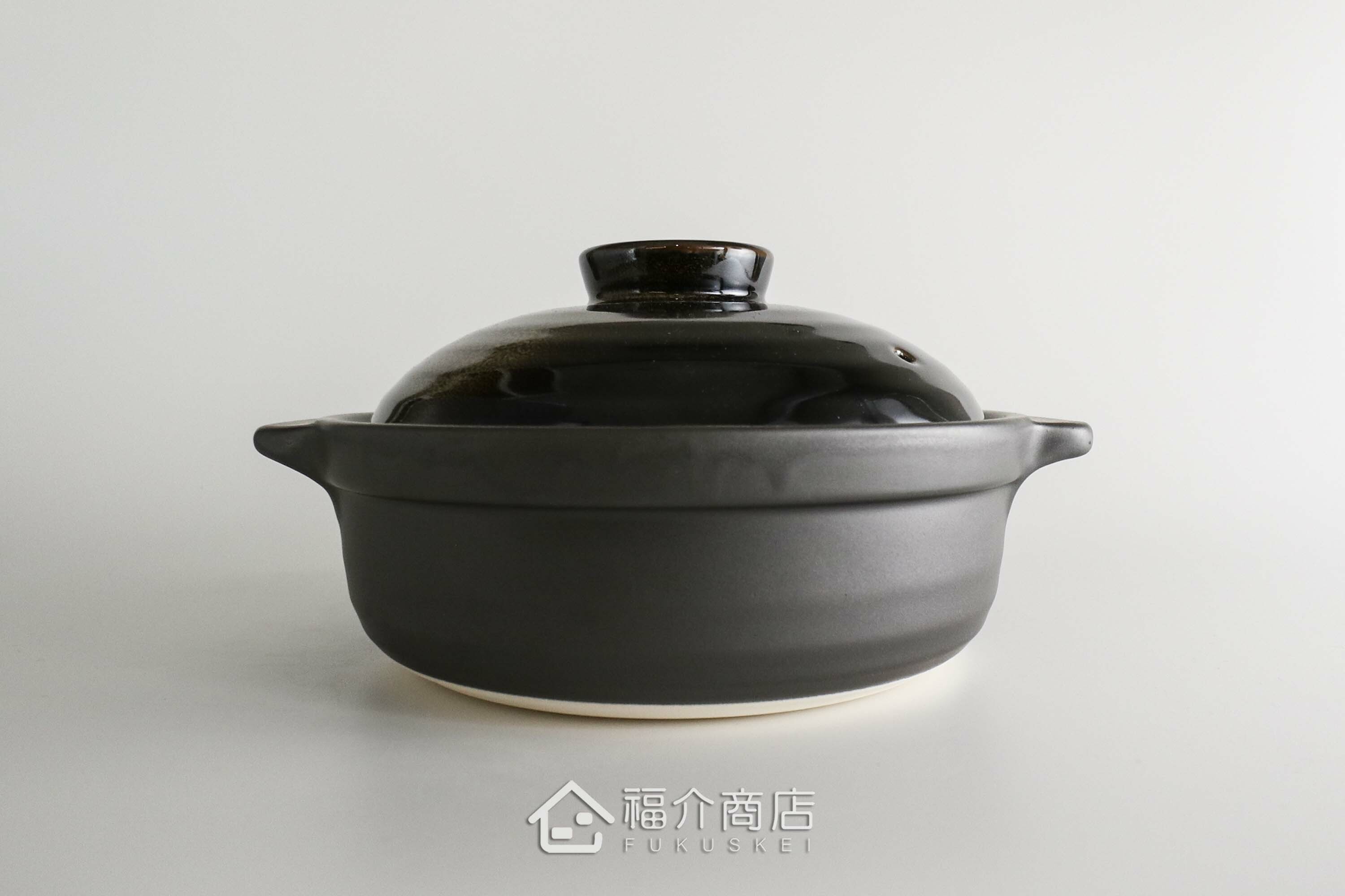 煮火鍋的日本陶鍋