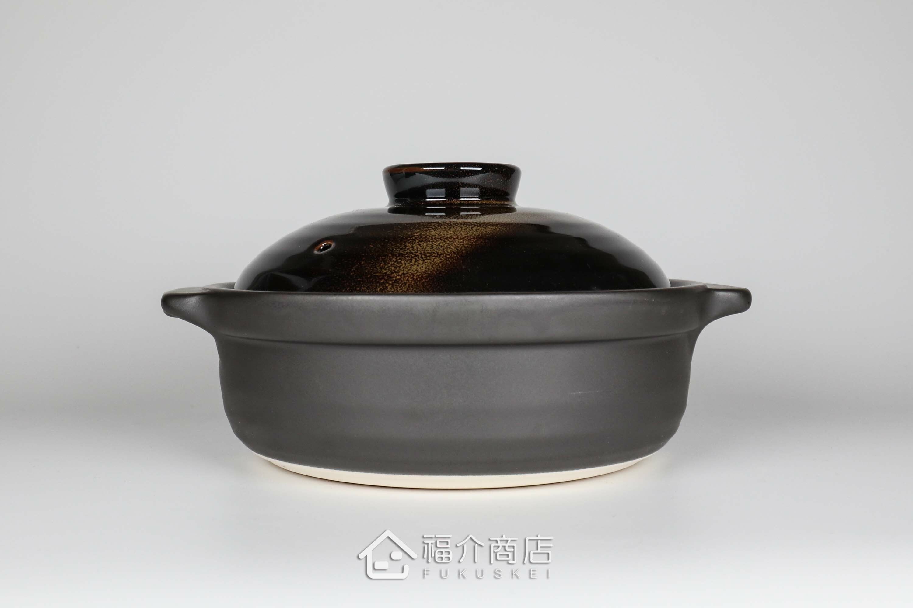 煮火鍋的日本陶鍋