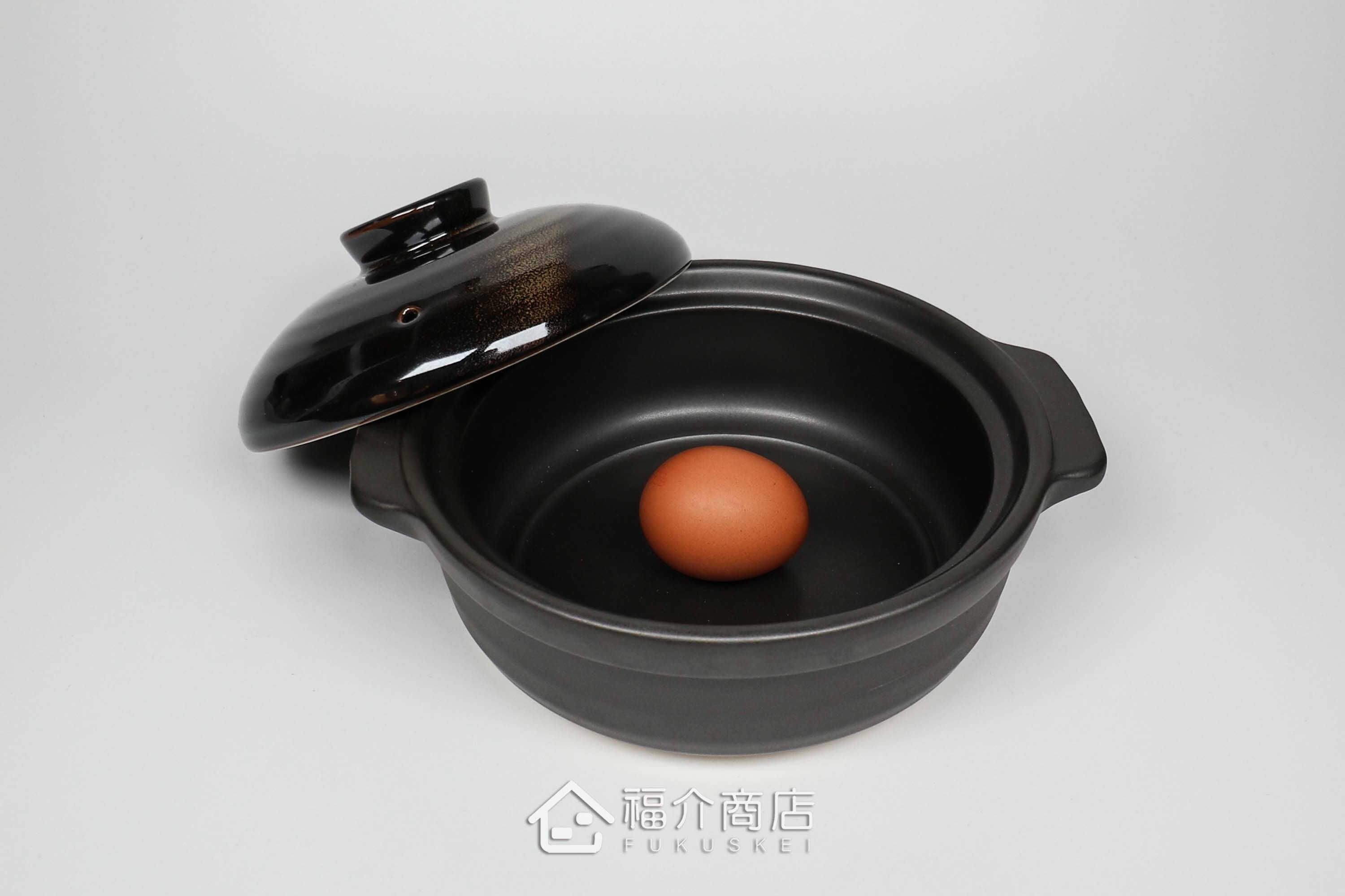 煮火鍋的日本陶鍋