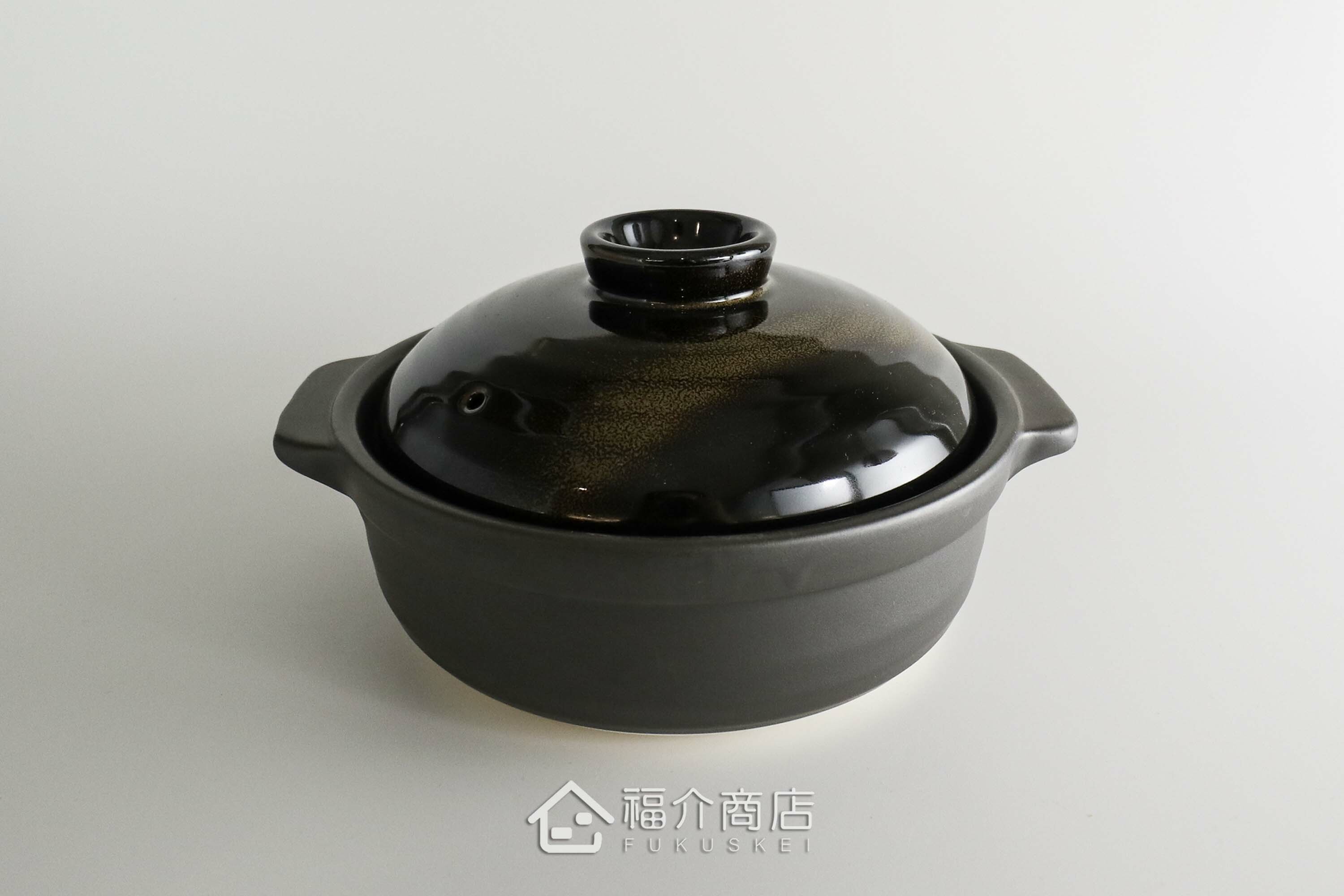 煮火鍋的日本陶鍋