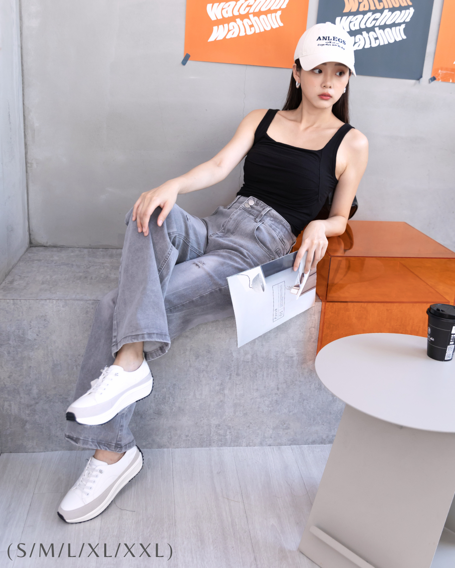 收腹修胯微刷破直筒牛仔褲