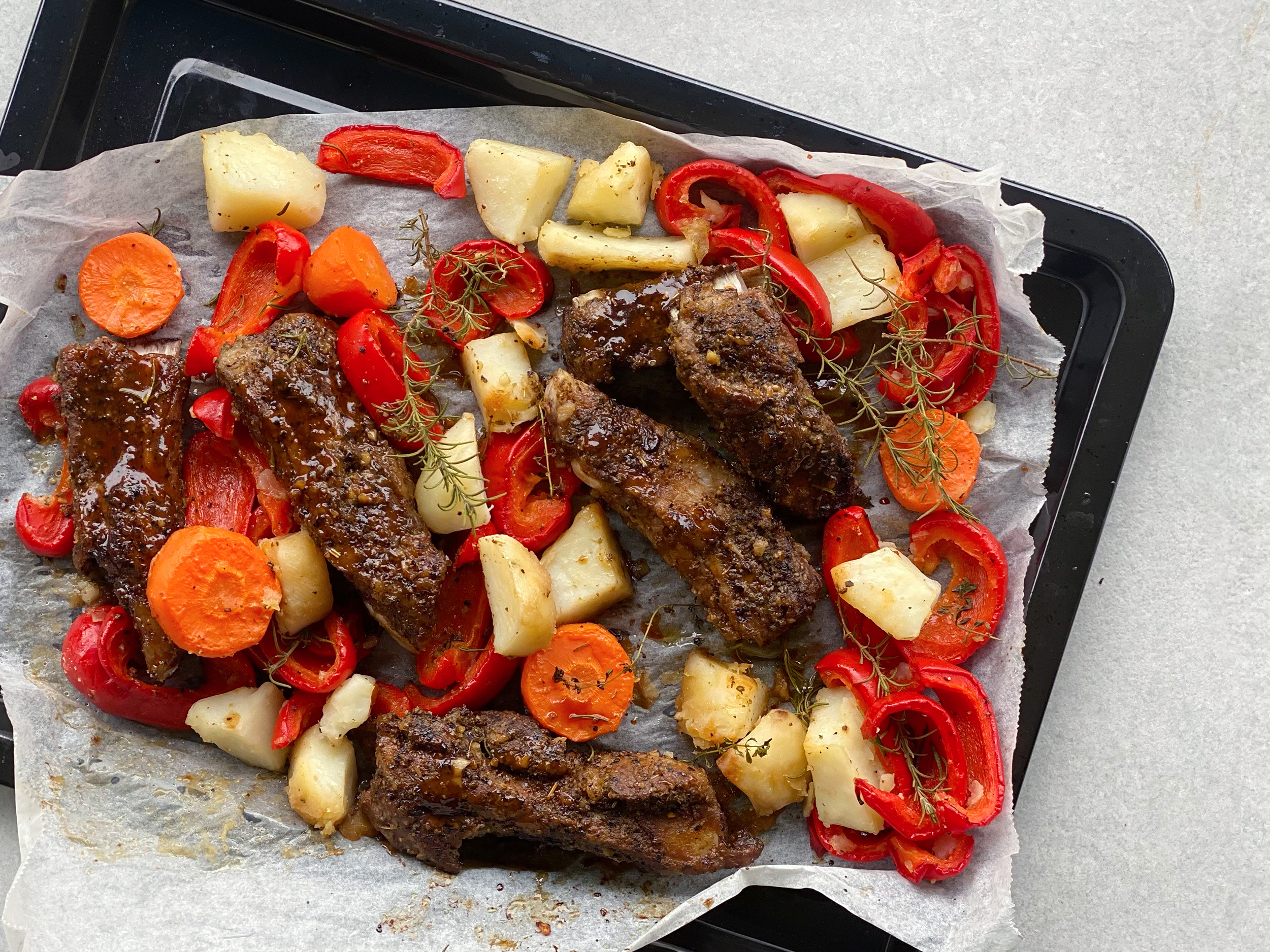 義式蒜香烤肋排