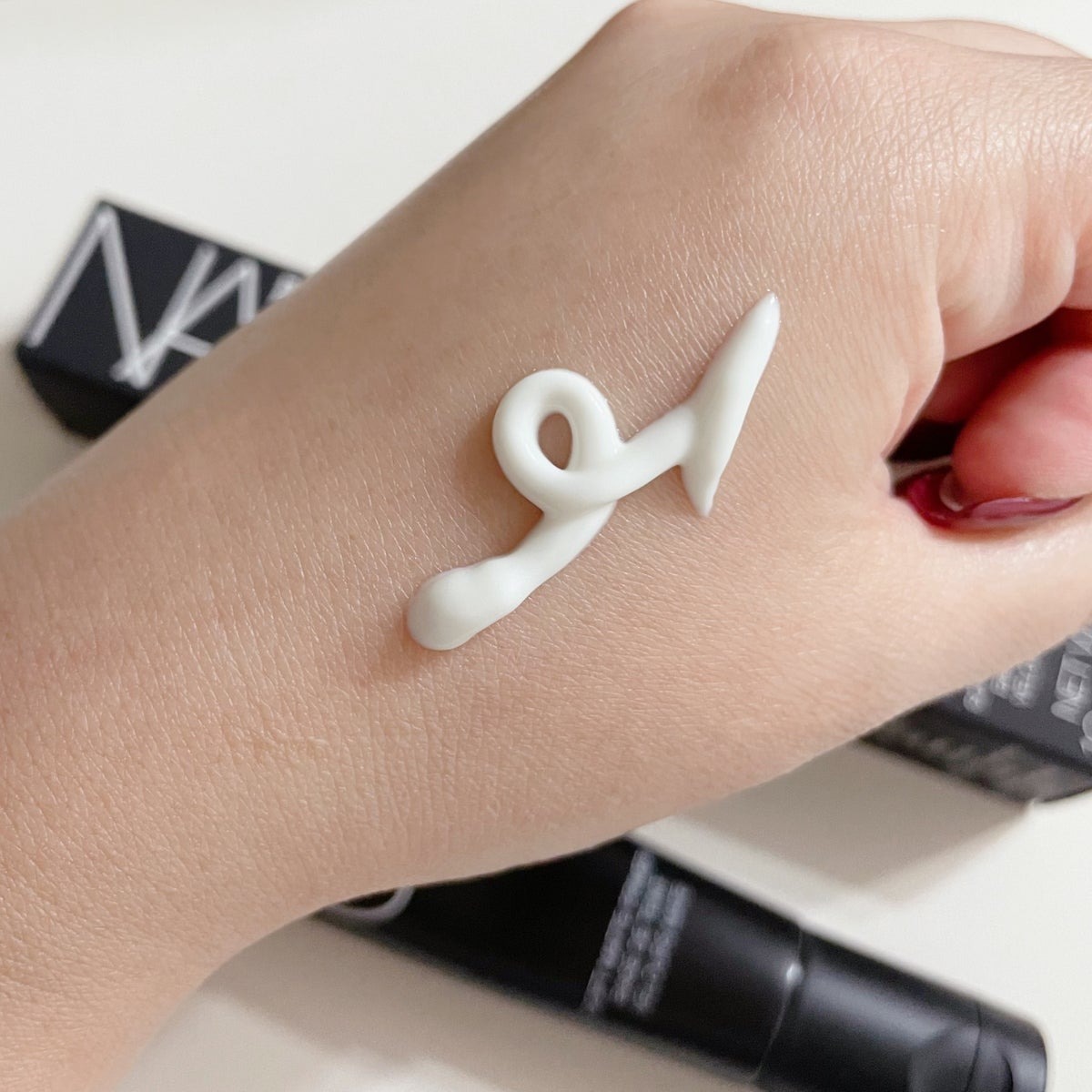 現貨供應｜NARS 極霧柔光持妝露