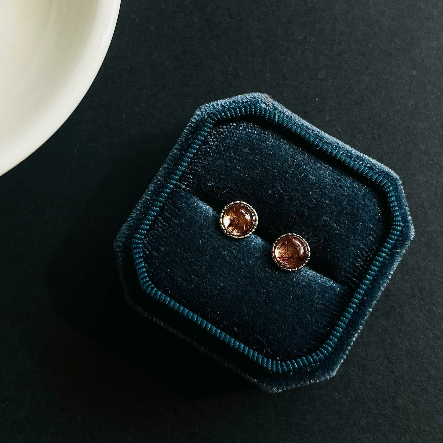 [原石] 紅鈦晶 水晶耳環