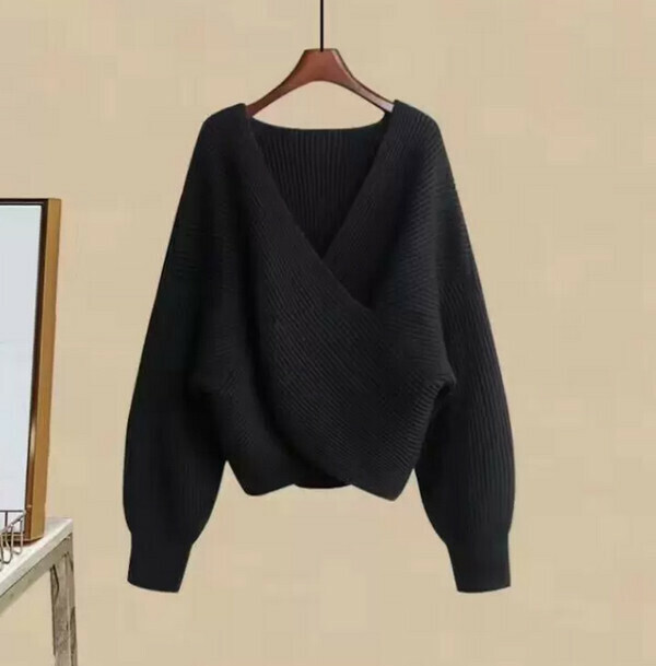 Fat mm Flesh Covering Thin Sweater#Single Piece (Black) [M-4XL Size] [Contact Customer Service to Confirm Size After Placing an Order]