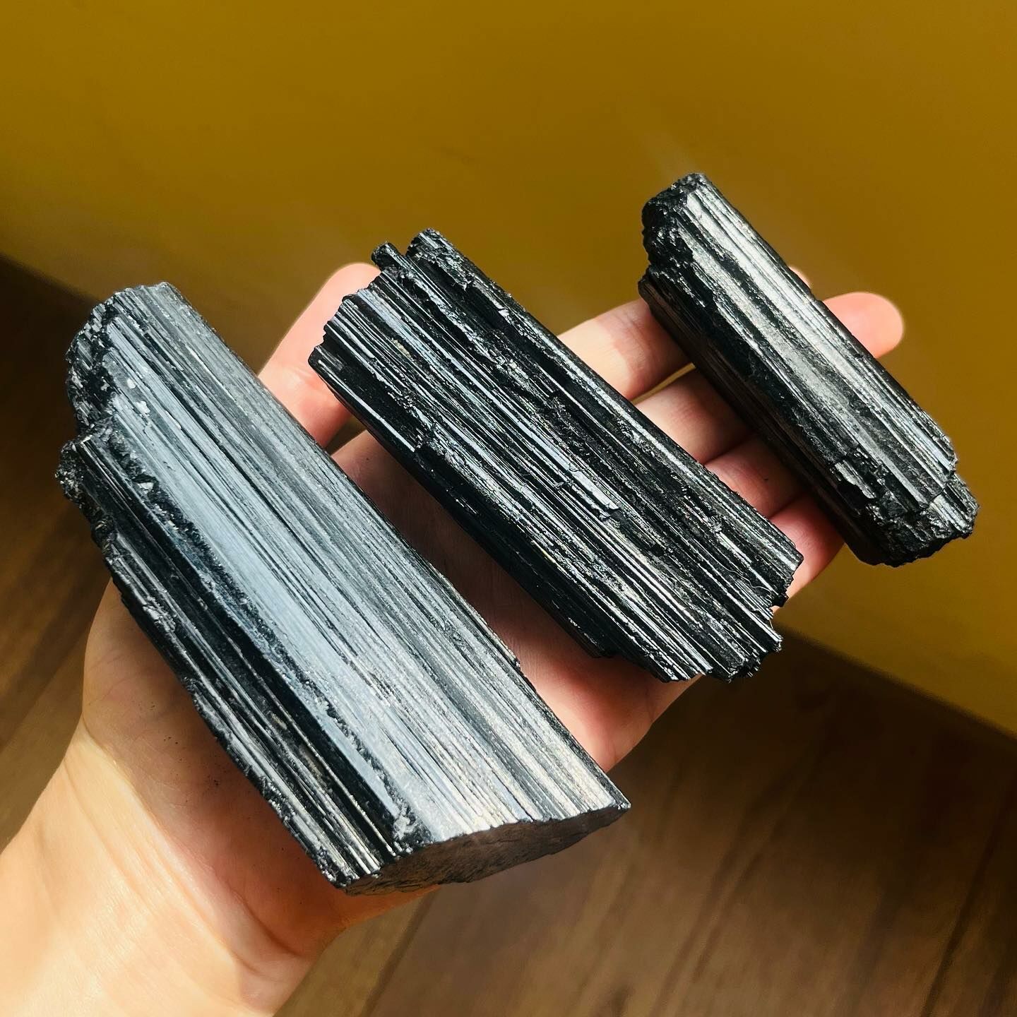 [原石] 黑碧璽原礦