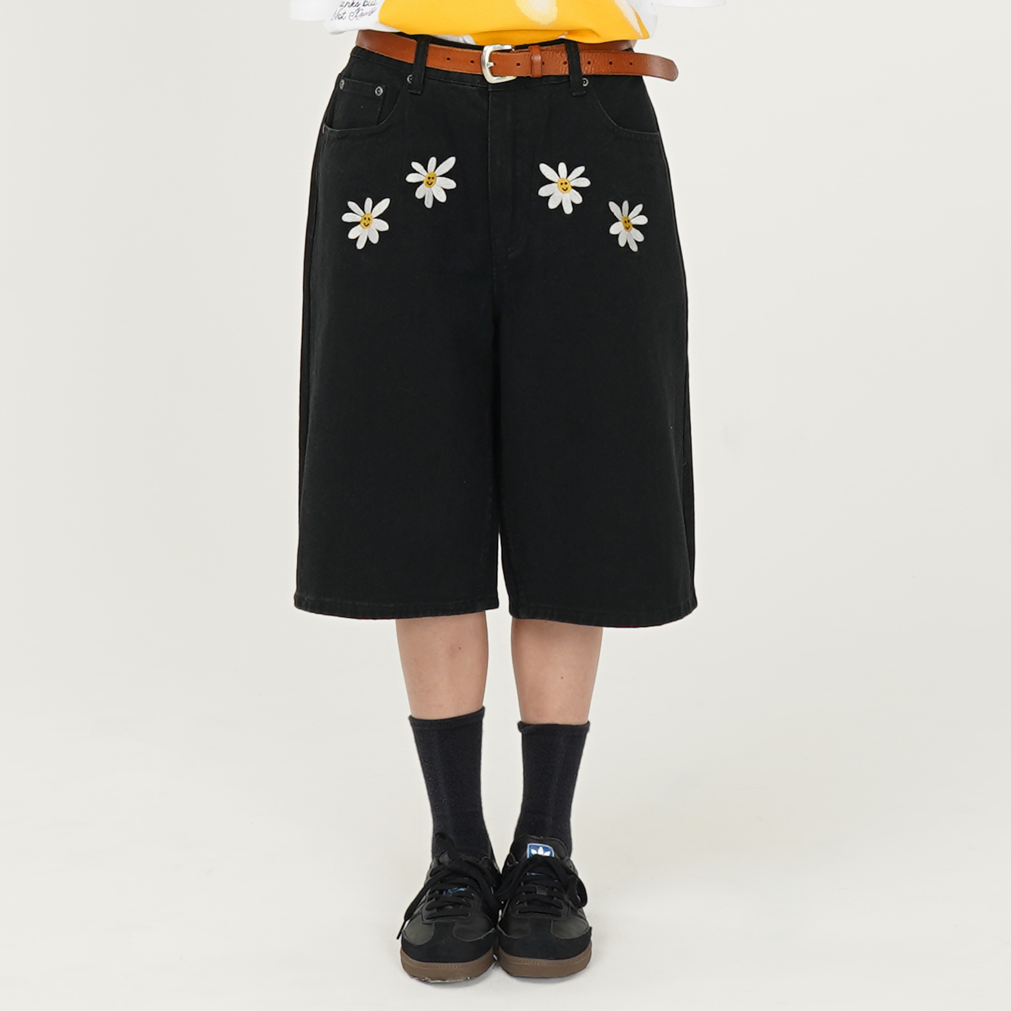 Labros 4 Daisy Shorts - 24 SS
