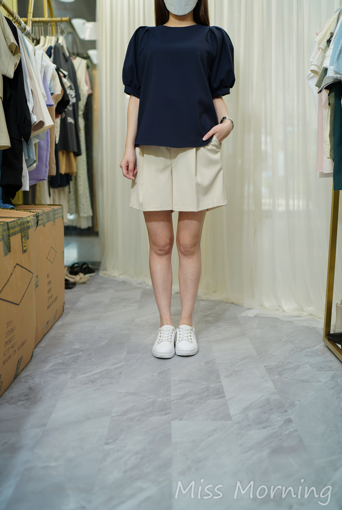 泡泡袖款上衣(14060)