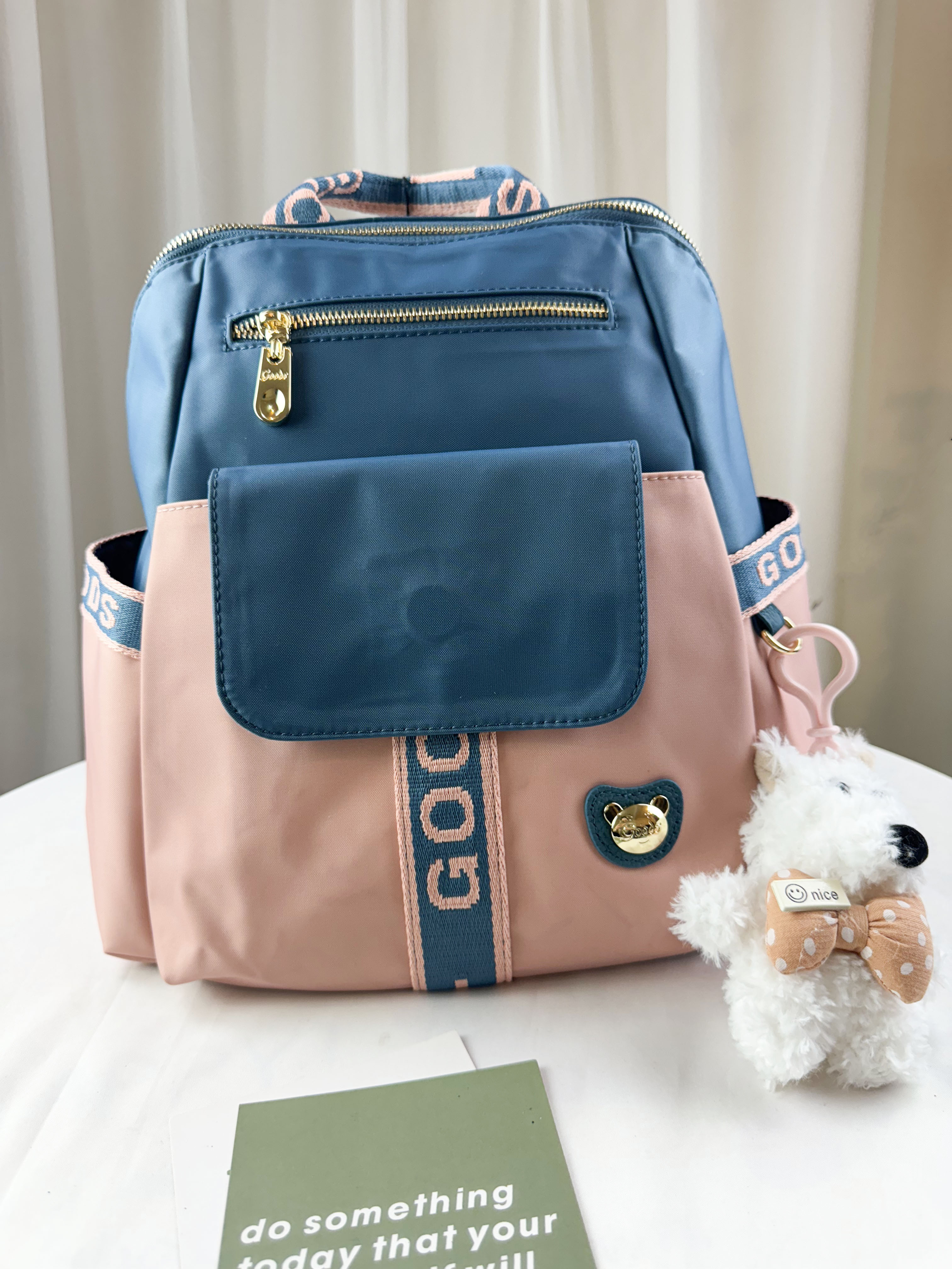 GOODS 綠粉拼色防潑水後背包  附兔兔吊飾 #2854