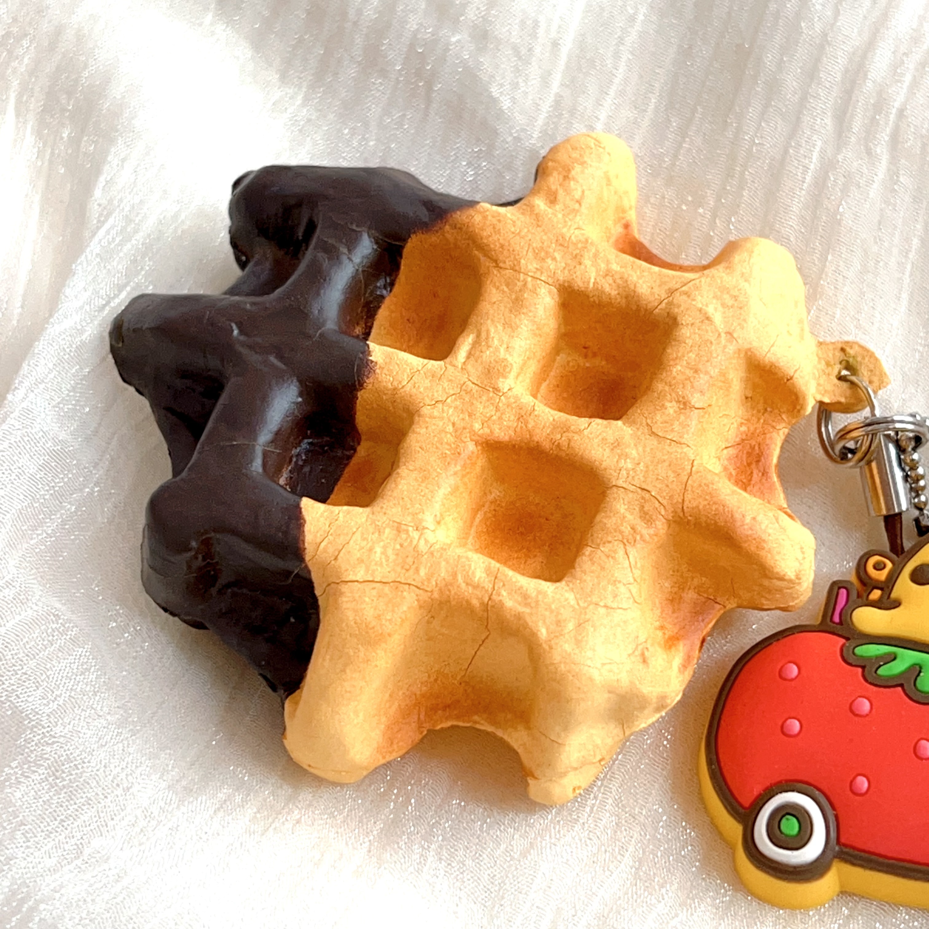 Rilakkuma chocolate waffle squishy