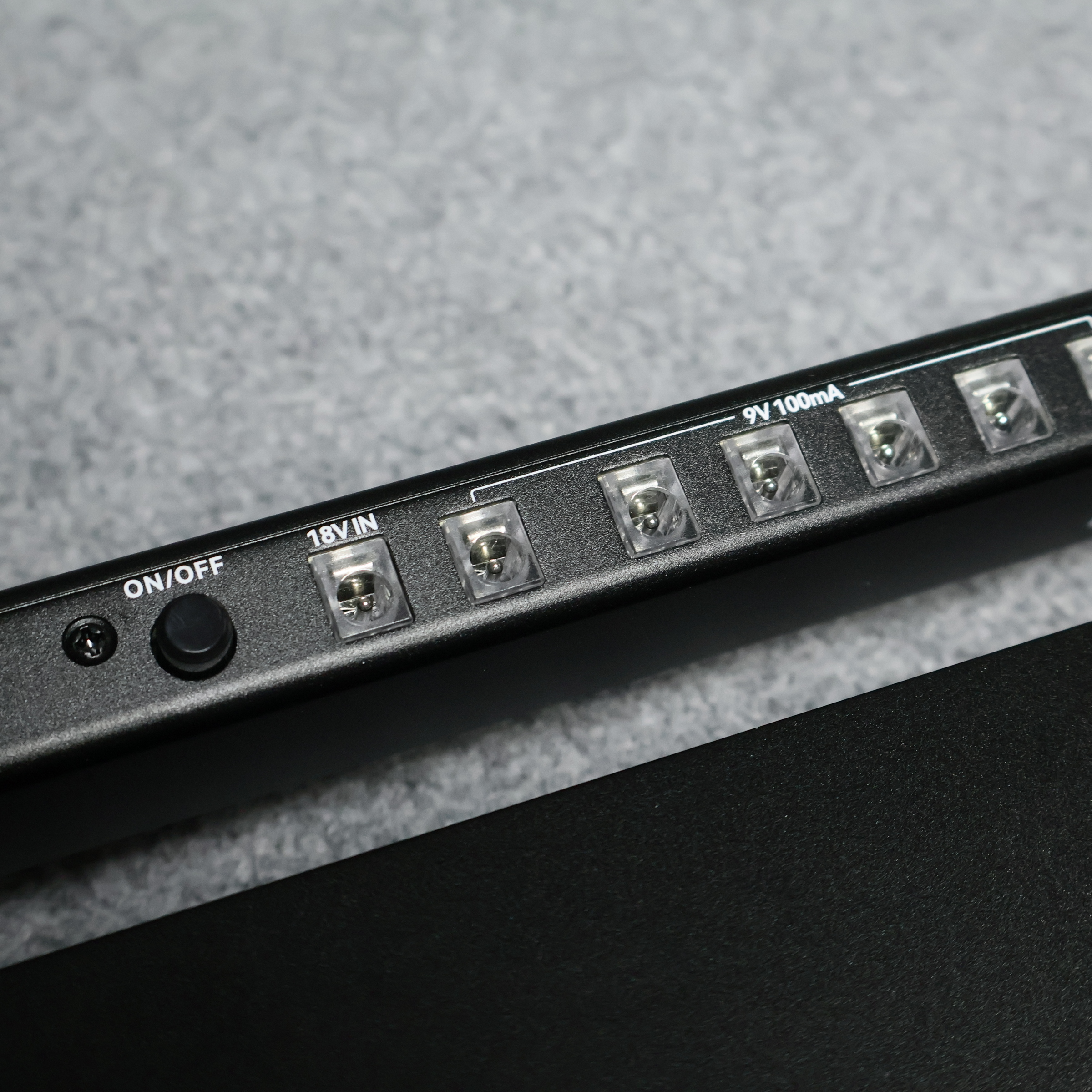 Caline Caline CB-102A Power Supply 變壓器串接型 效果器 電源供應器 第 3 張圖片｜三峽效果器