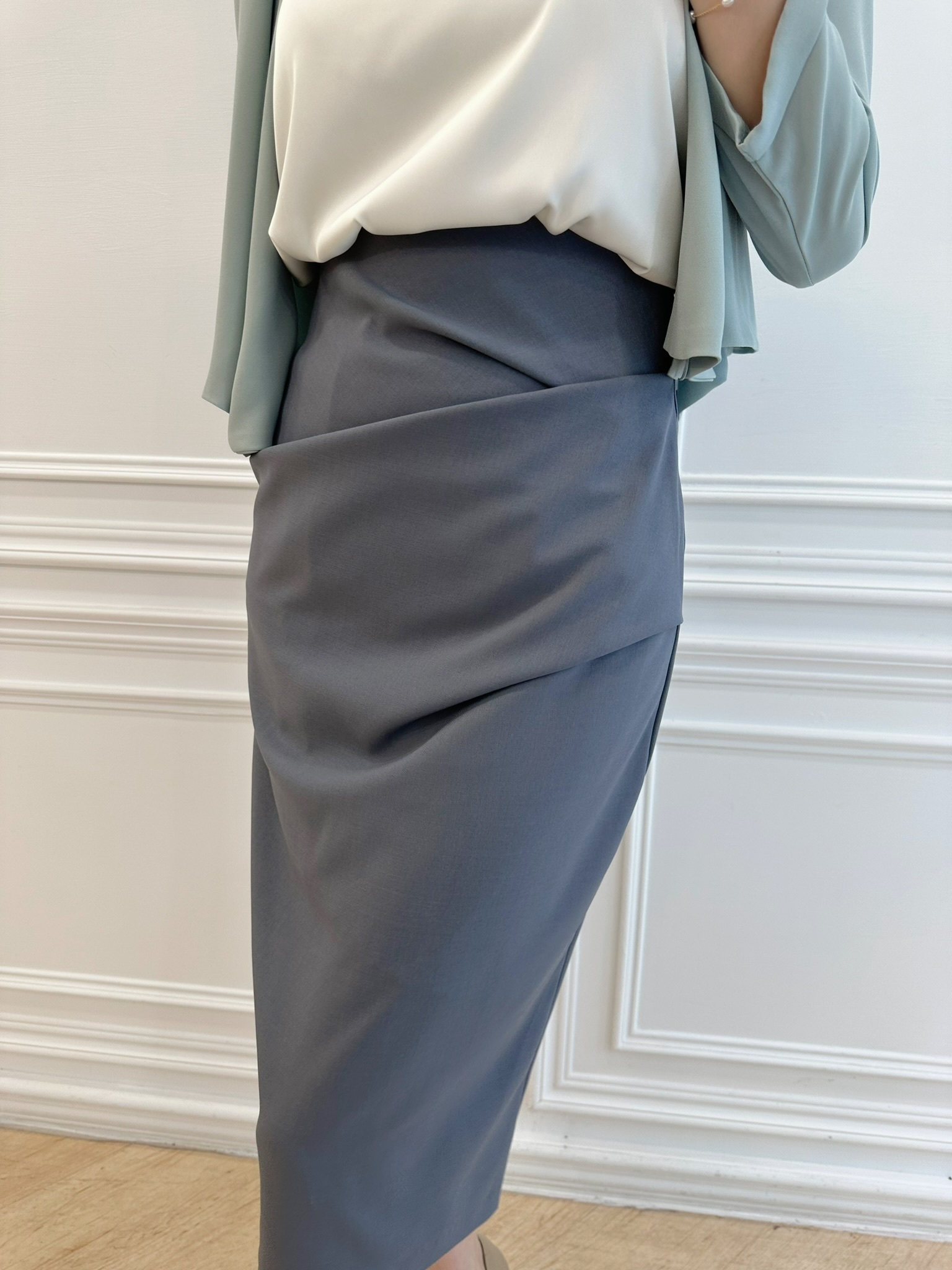 (職場必備)側抓皺合身窄裙