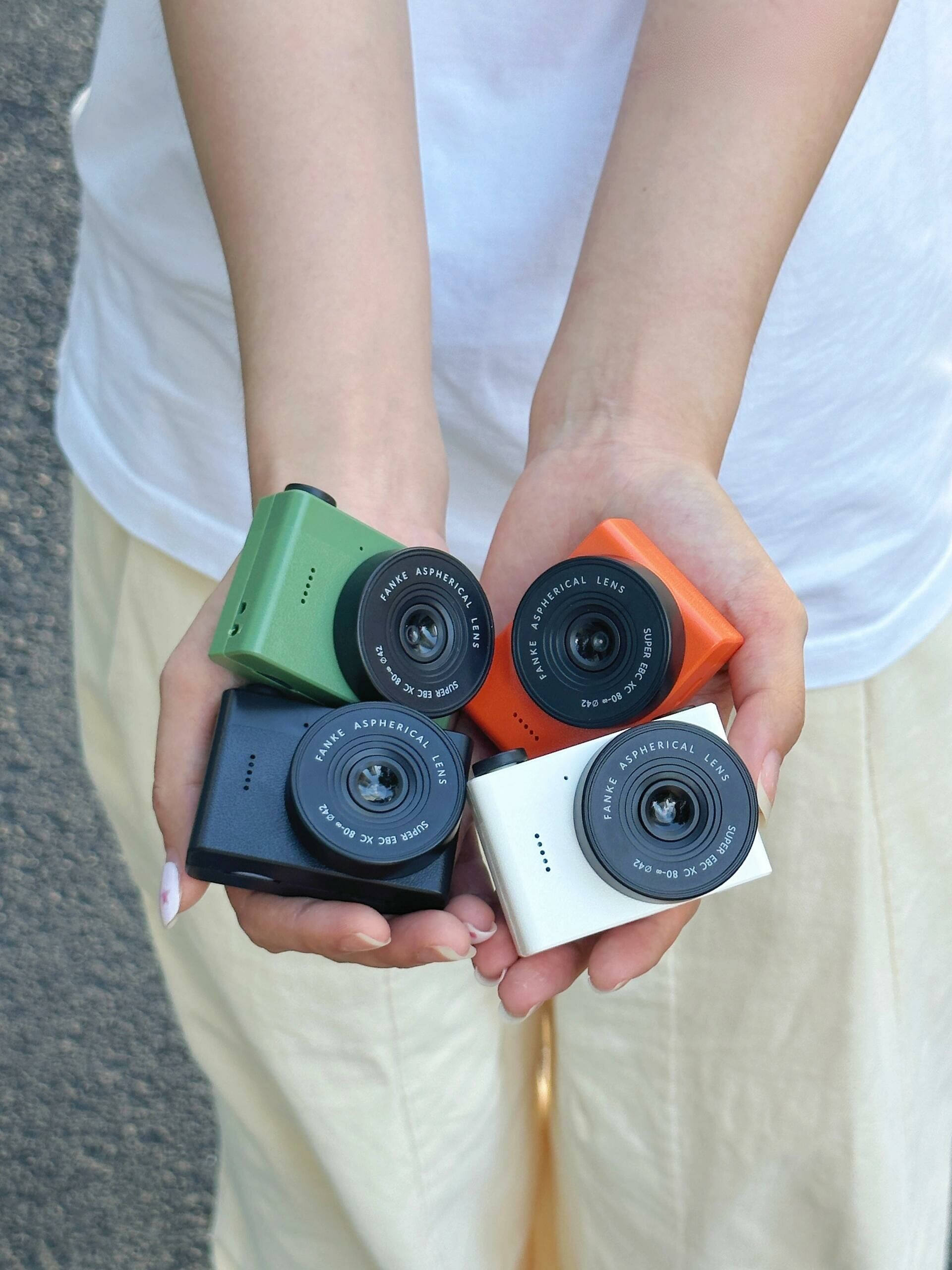 超迷你復古相機 附16G記憶卡 奶油白 復古綠 橘色 黑色 CCD濾鏡/預購