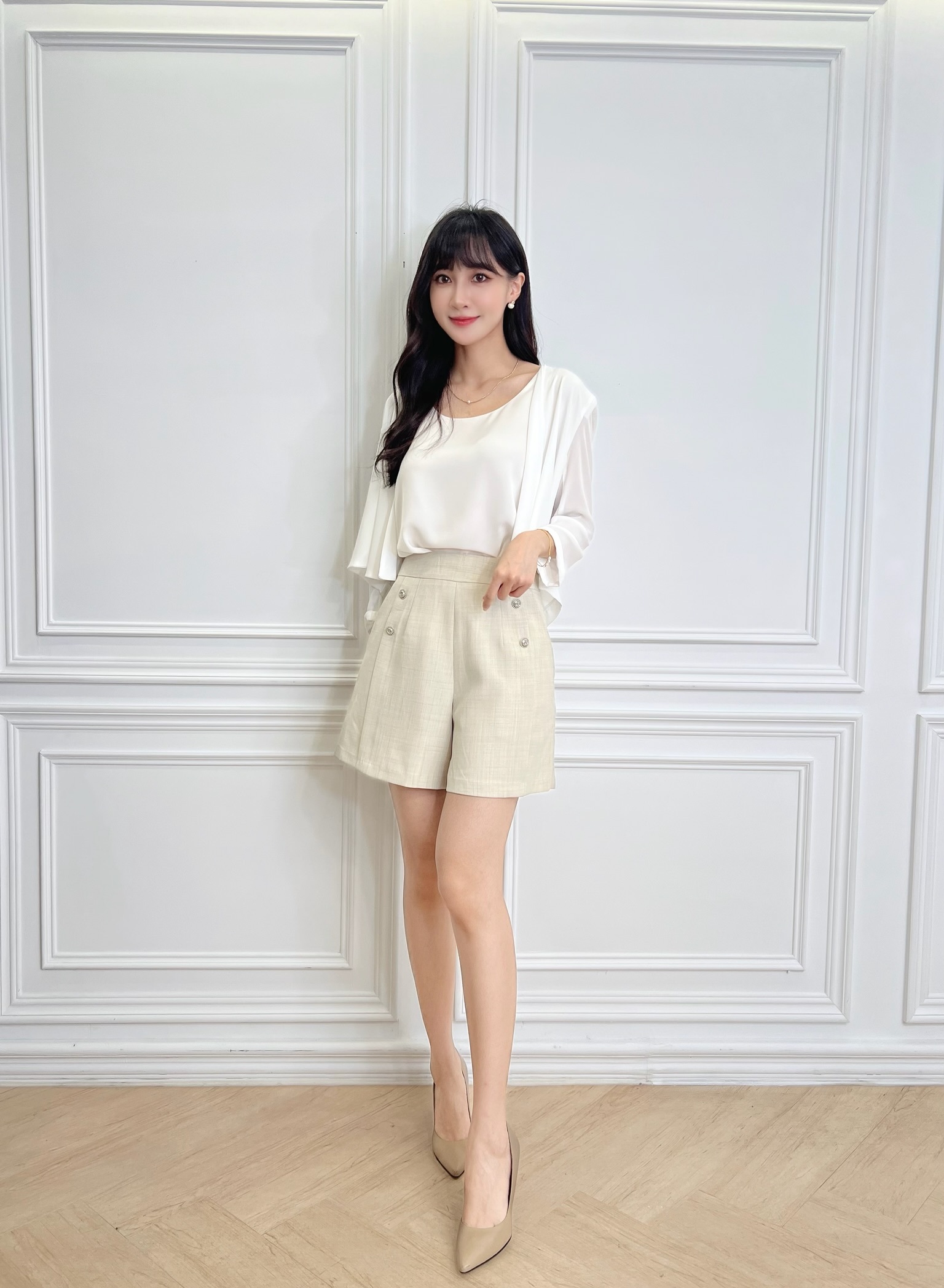 雙邊銀釦西裝短褲