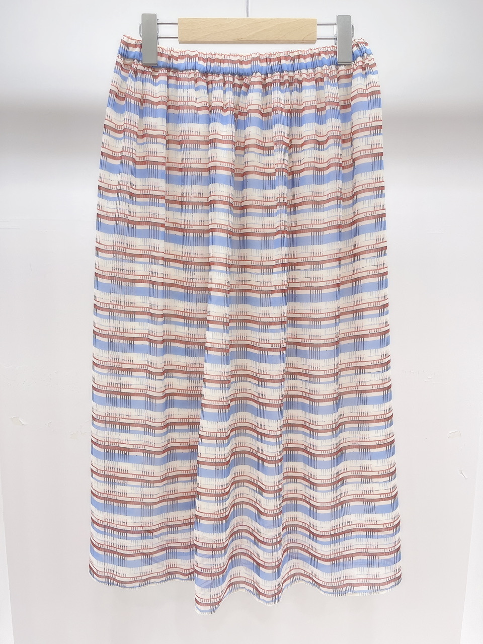 彩色橫條雪紡裙