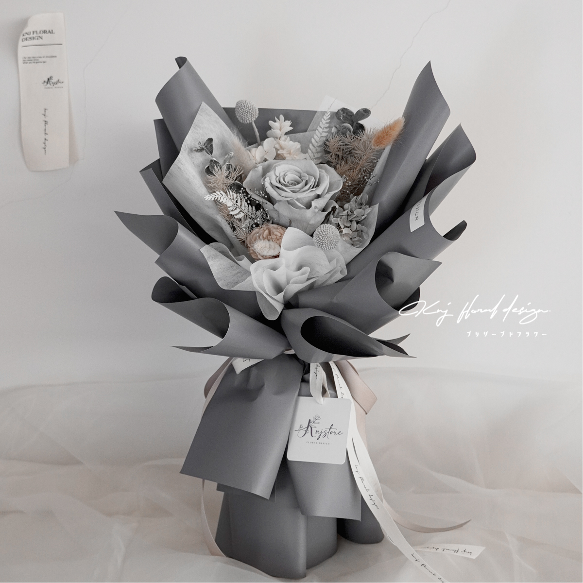 紳士灰．單朵永生玫瑰花束