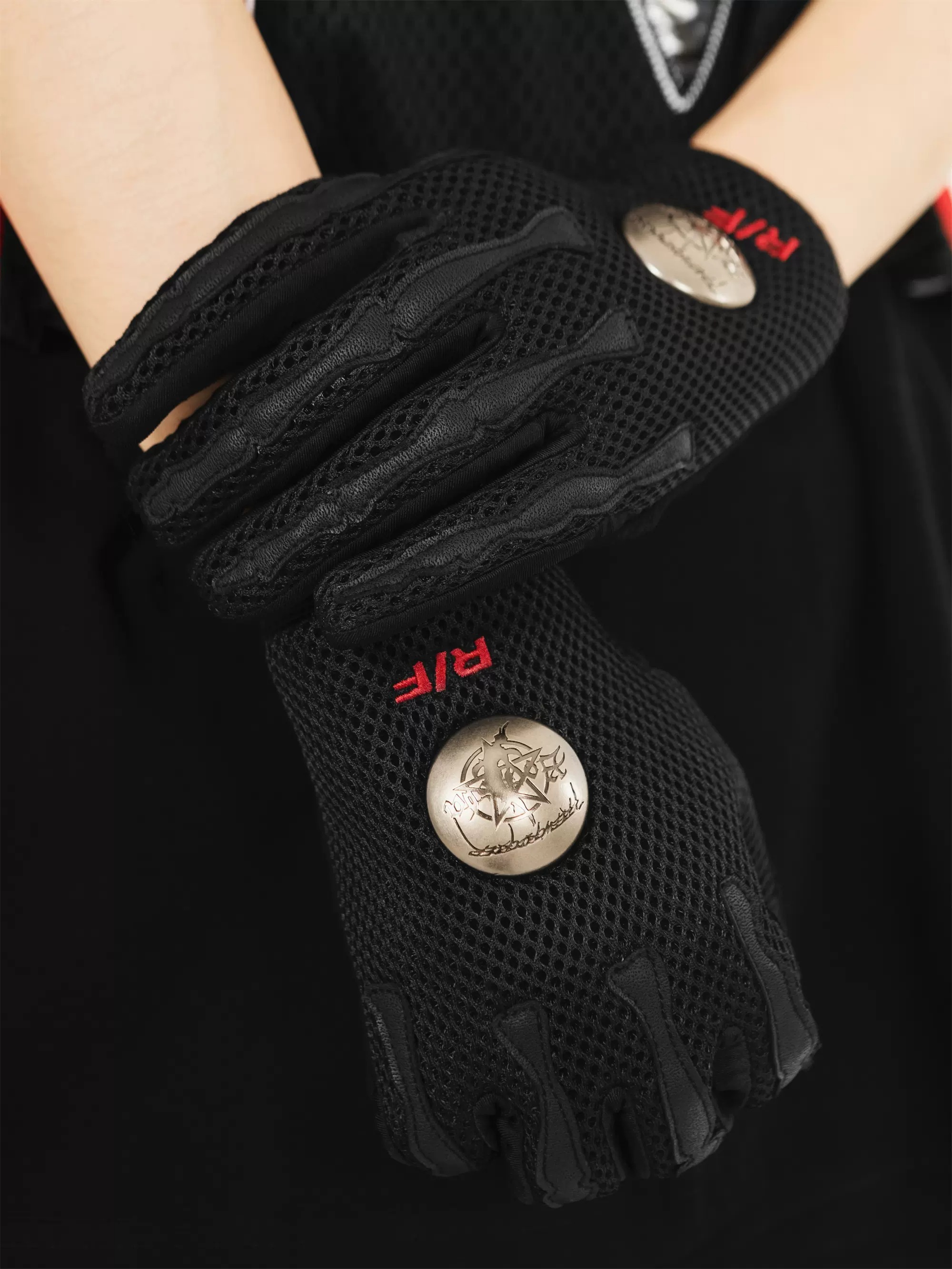 ROCKSTA X F.V.V.O 聯名系列 訂製鋼印黏扣 可調節 網眼手套