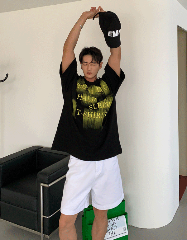 字母刺繡刷子短袖T恤