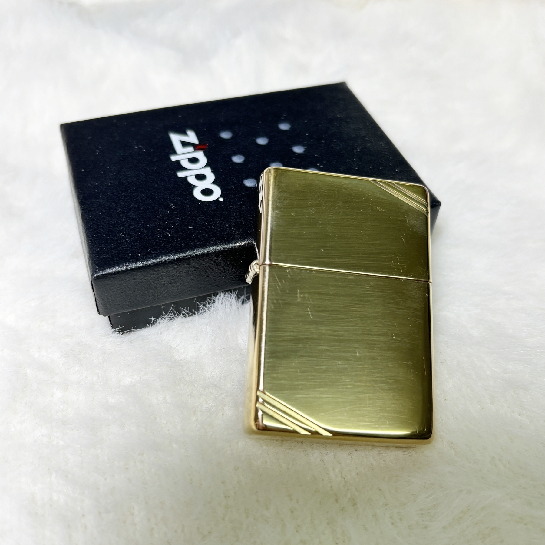 【zippo】德國原裝正品、Vintage/切角系列、拋光黃銅、煤油打伙機 #High Polish Brass #可換充氣內膽