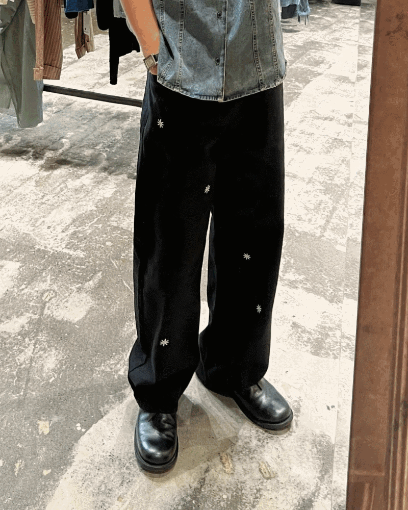 刺繡闊腿牛仔褲