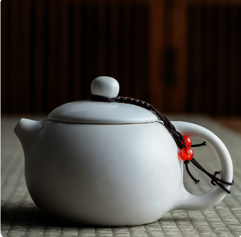 New ceramic single pot teapot (white porcelain Xishi teapot) length 12.5CM, height 7.5CM, capacity 180ML