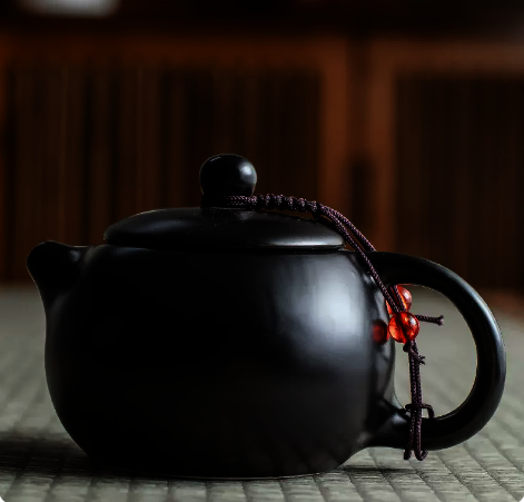 New ceramic single pot teapot (matte black Xishi teapot) length 12.5CM height 7.5CM capacity 180ML